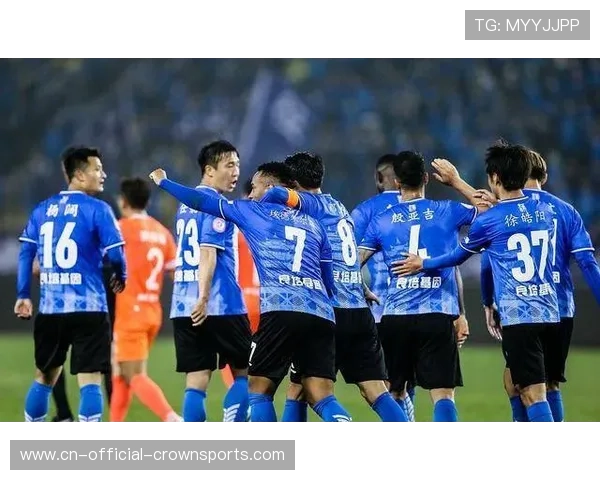 斯坦丘定位球功力深厚 英博中场核心主导进攻体系